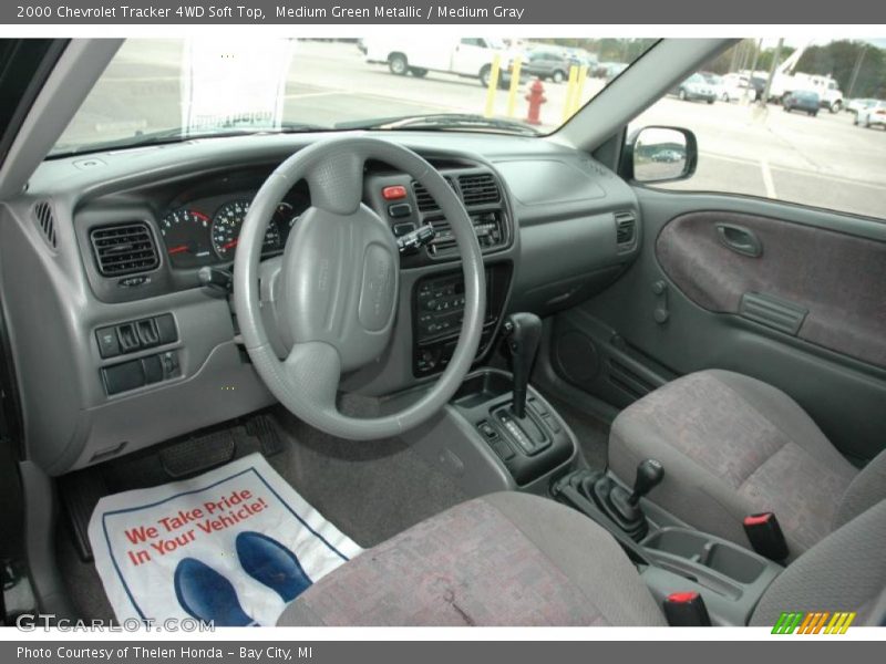 Medium Green Metallic / Medium Gray 2000 Chevrolet Tracker 4WD Soft Top