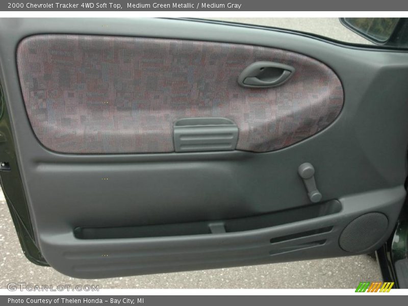 Medium Green Metallic / Medium Gray 2000 Chevrolet Tracker 4WD Soft Top