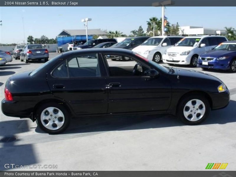 Blackout / Sage 2004 Nissan Sentra 1.8 S