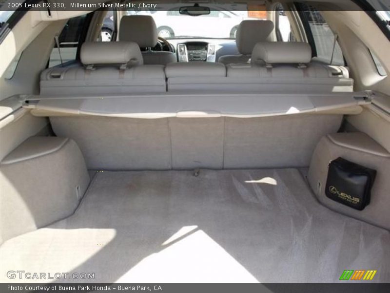 Millenium Silver Metallic / Ivory 2005 Lexus RX 330