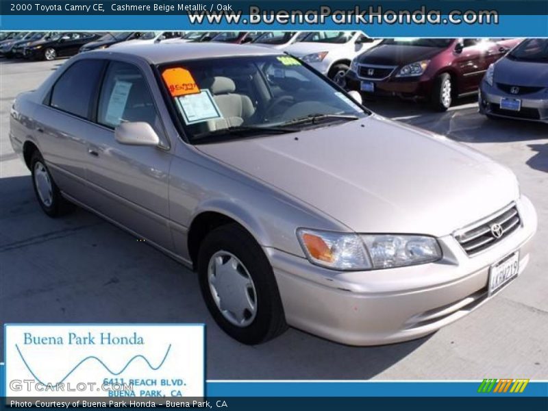 Cashmere Beige Metallic / Oak 2000 Toyota Camry CE