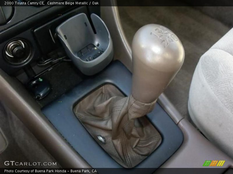 Cashmere Beige Metallic / Oak 2000 Toyota Camry CE