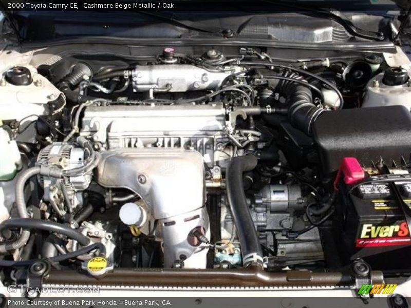 Cashmere Beige Metallic / Oak 2000 Toyota Camry CE