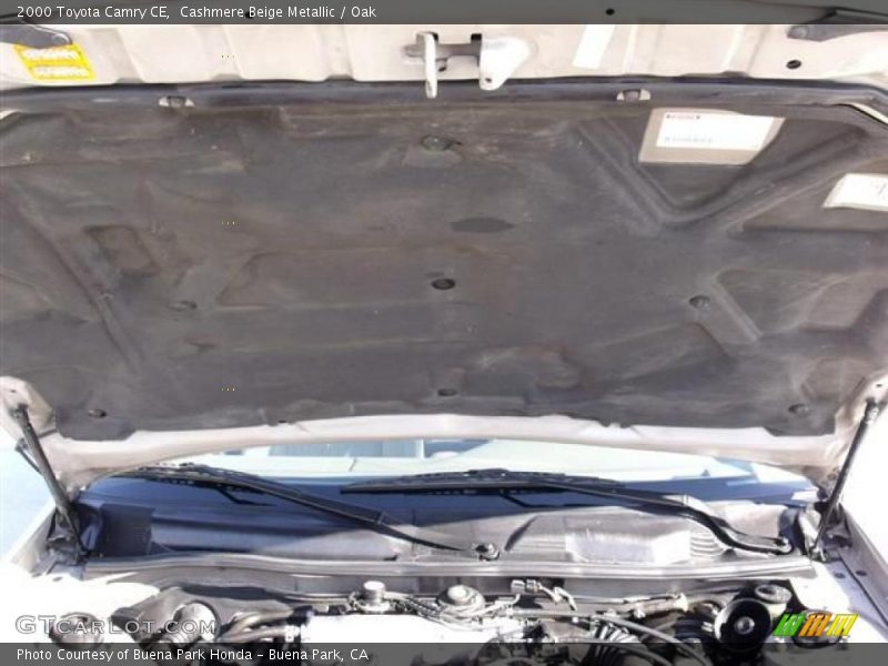 Cashmere Beige Metallic / Oak 2000 Toyota Camry CE