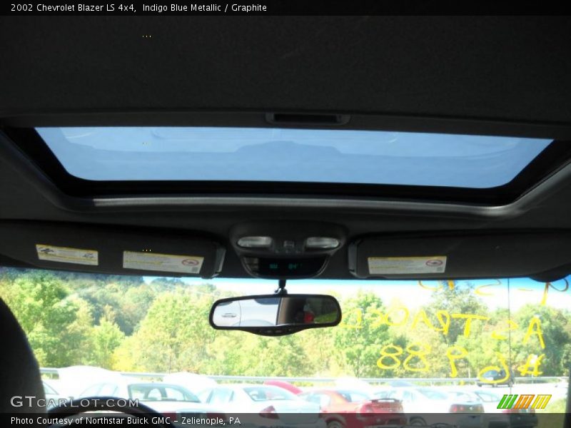 Indigo Blue Metallic / Graphite 2002 Chevrolet Blazer LS 4x4