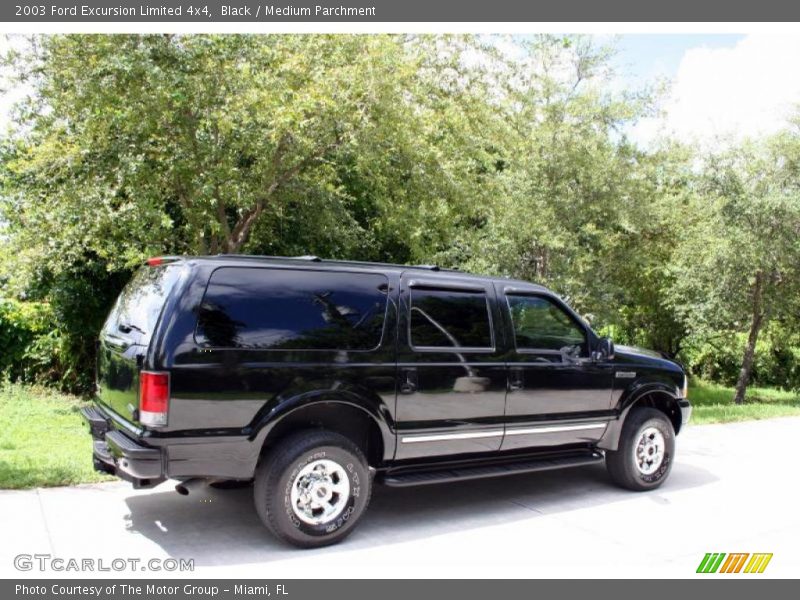 Black / Medium Parchment 2003 Ford Excursion Limited 4x4