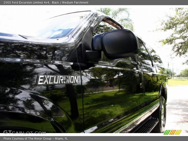 Black / Medium Parchment 2003 Ford Excursion Limited 4x4