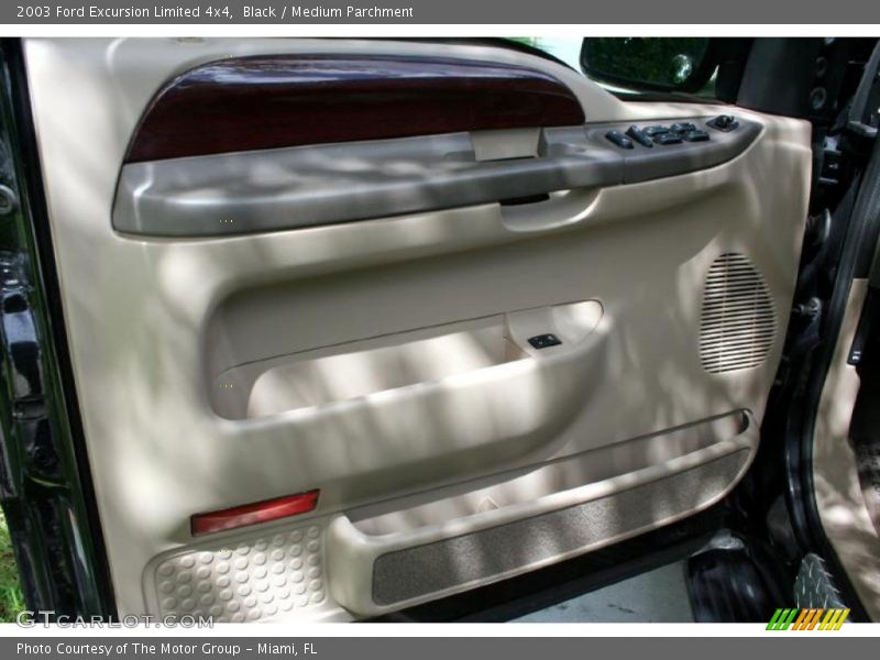 Black / Medium Parchment 2003 Ford Excursion Limited 4x4