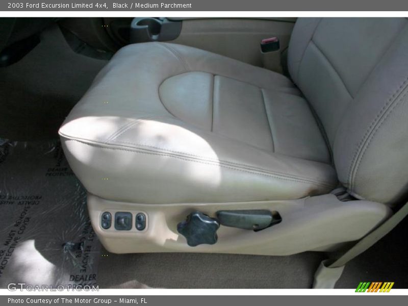 Black / Medium Parchment 2003 Ford Excursion Limited 4x4