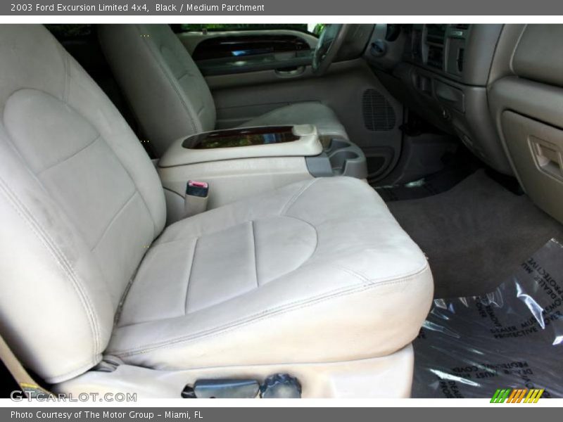 Black / Medium Parchment 2003 Ford Excursion Limited 4x4