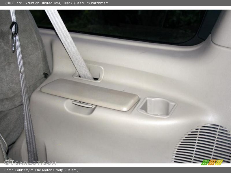 Black / Medium Parchment 2003 Ford Excursion Limited 4x4