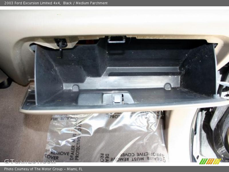 Black / Medium Parchment 2003 Ford Excursion Limited 4x4