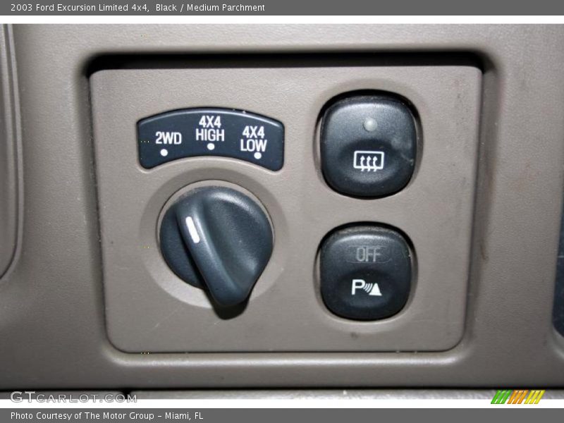 Black / Medium Parchment 2003 Ford Excursion Limited 4x4