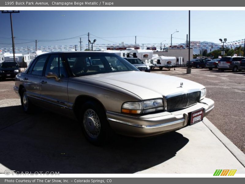 Champagne Beige Metallic / Taupe 1995 Buick Park Avenue