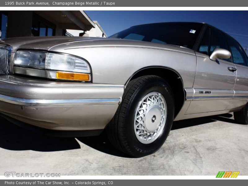 Champagne Beige Metallic / Taupe 1995 Buick Park Avenue