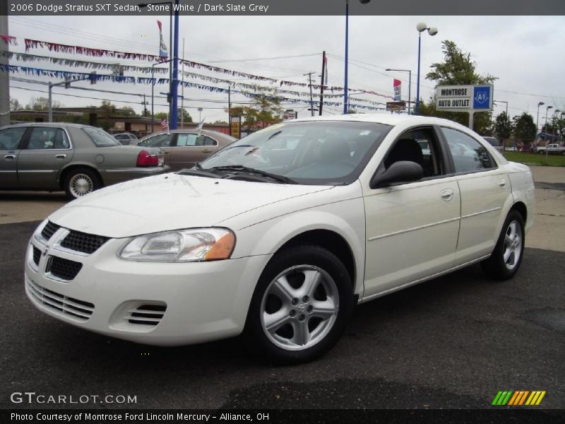 Stone White / Dark Slate Grey 2006 Dodge Stratus SXT Sedan
