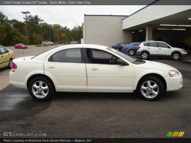 Stone White / Dark Slate Grey 2006 Dodge Stratus SXT Sedan