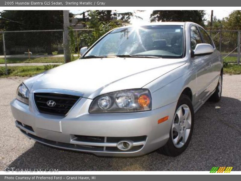 Sterling Metallic / Gray 2005 Hyundai Elantra GLS Sedan
