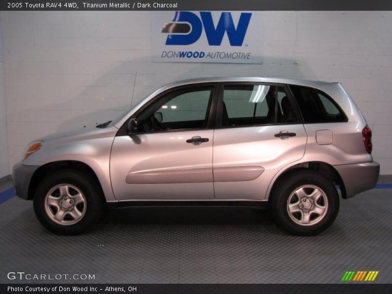 Titanium Metallic / Dark Charcoal 2005 Toyota RAV4 4WD