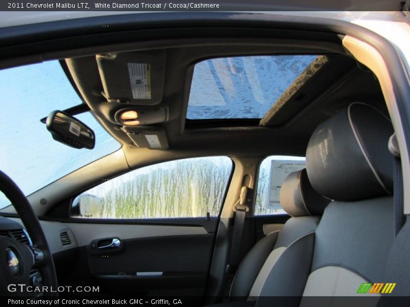 White Diamond Tricoat / Cocoa/Cashmere 2011 Chevrolet Malibu LTZ