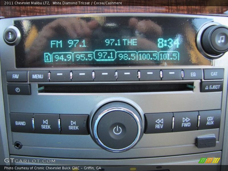 White Diamond Tricoat / Cocoa/Cashmere 2011 Chevrolet Malibu LTZ
