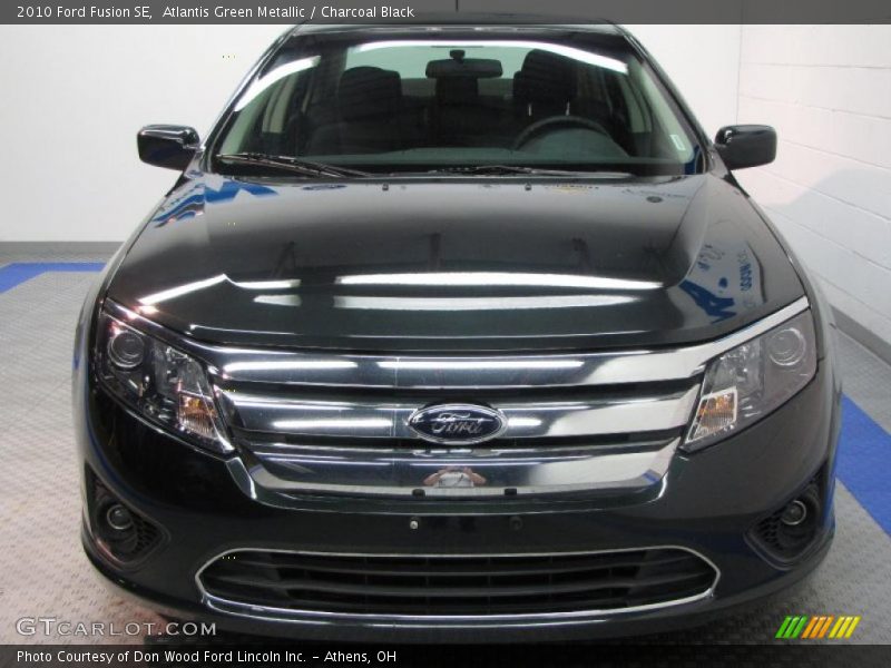 Atlantis Green Metallic / Charcoal Black 2010 Ford Fusion SE