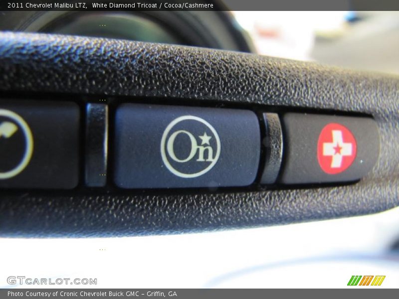 White Diamond Tricoat / Cocoa/Cashmere 2011 Chevrolet Malibu LTZ