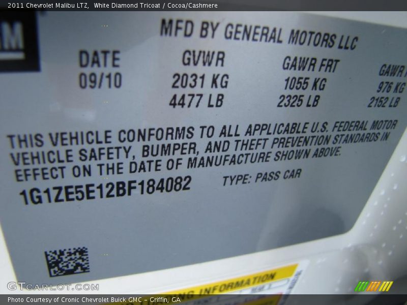 White Diamond Tricoat / Cocoa/Cashmere 2011 Chevrolet Malibu LTZ