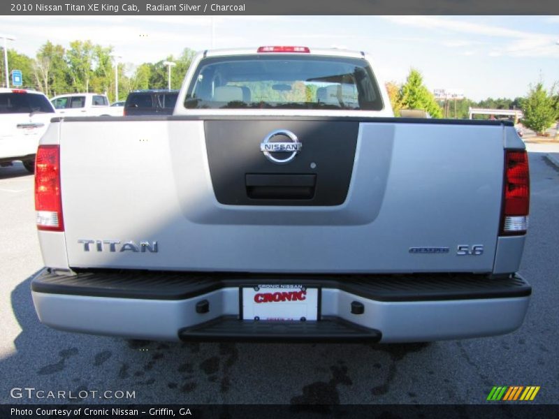 Radiant Silver / Charcoal 2010 Nissan Titan XE King Cab
