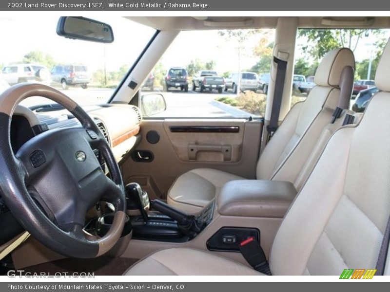 White Gold Metallic / Bahama Beige 2002 Land Rover Discovery II SE7