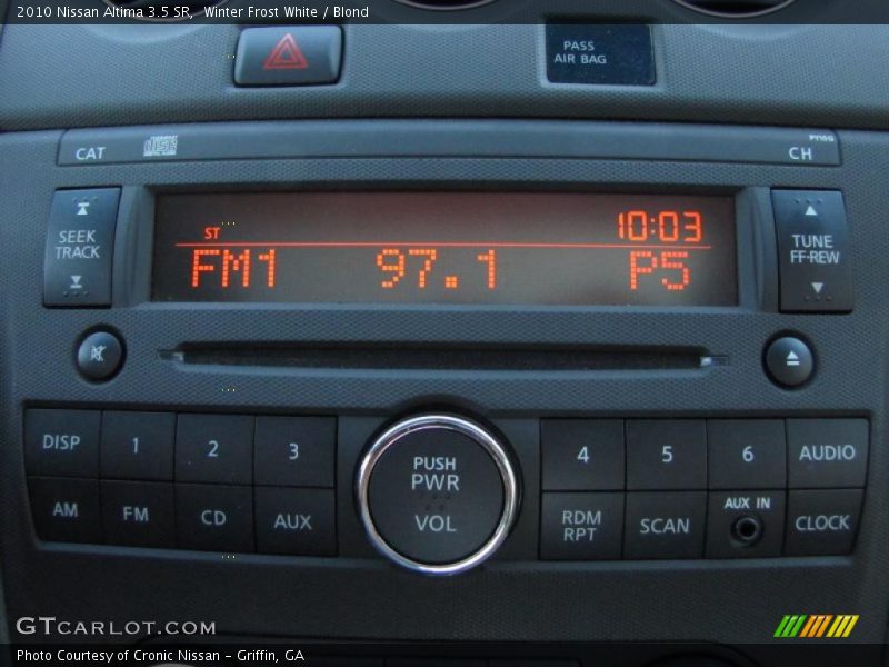 Winter Frost White / Blond 2010 Nissan Altima 3.5 SR