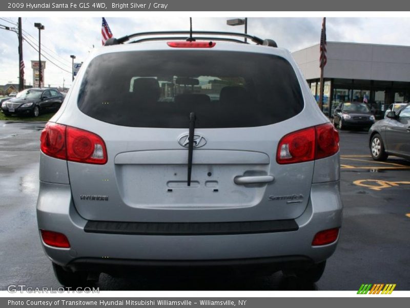 Bright Silver / Gray 2009 Hyundai Santa Fe GLS 4WD