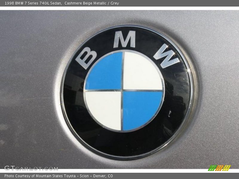 Cashmere Beige Metallic / Grey 1998 BMW 7 Series 740iL Sedan
