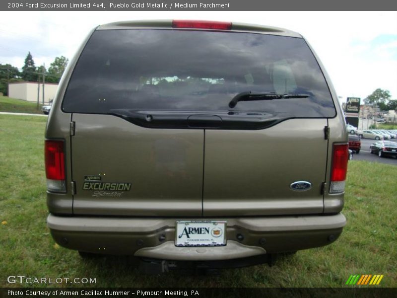 Pueblo Gold Metallic / Medium Parchment 2004 Ford Excursion Limited 4x4