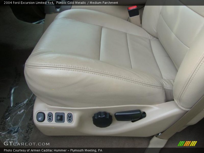 Pueblo Gold Metallic / Medium Parchment 2004 Ford Excursion Limited 4x4