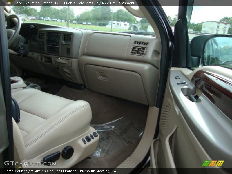 Pueblo Gold Metallic / Medium Parchment 2004 Ford Excursion Limited 4x4