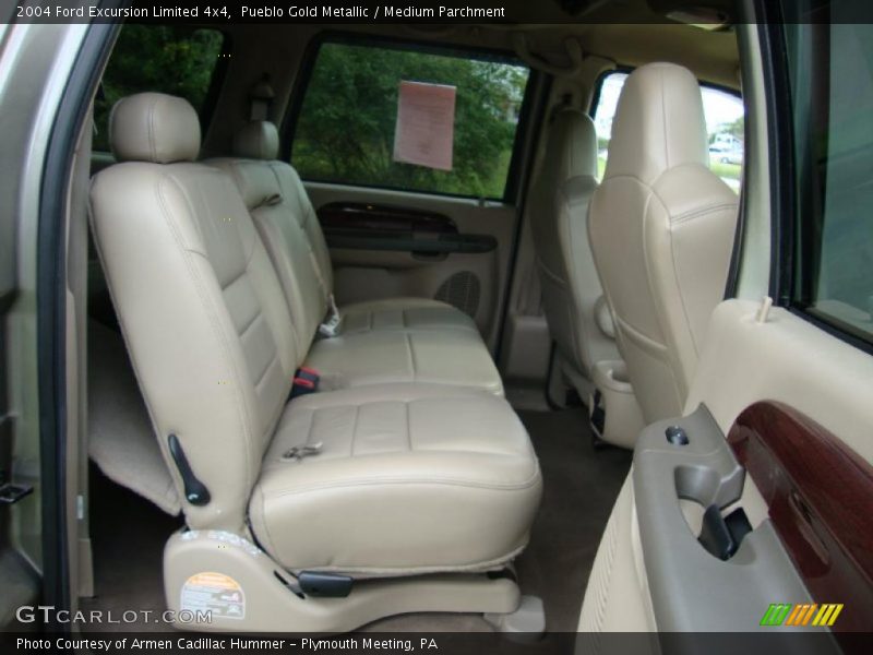 Pueblo Gold Metallic / Medium Parchment 2004 Ford Excursion Limited 4x4