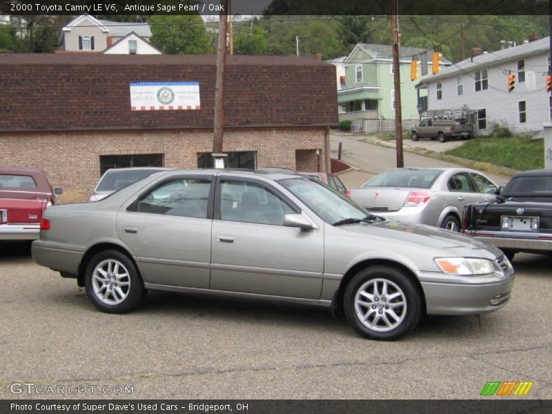 Antique Sage Pearl / Oak 2000 Toyota Camry LE V6