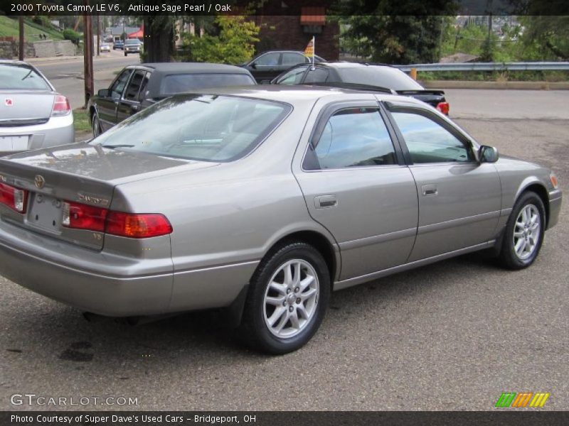 Antique Sage Pearl / Oak 2000 Toyota Camry LE V6