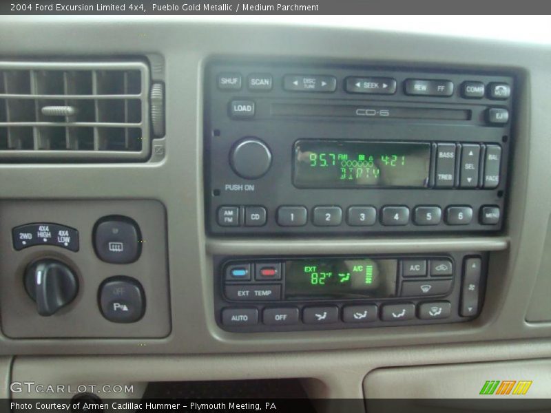 Pueblo Gold Metallic / Medium Parchment 2004 Ford Excursion Limited 4x4