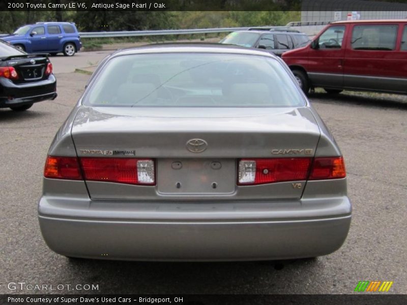 Antique Sage Pearl / Oak 2000 Toyota Camry LE V6