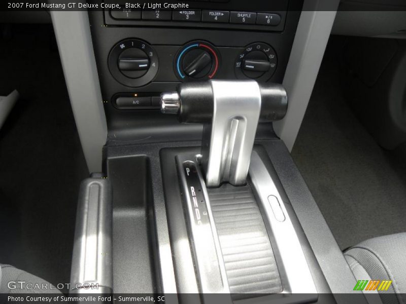 Black / Light Graphite 2007 Ford Mustang GT Deluxe Coupe