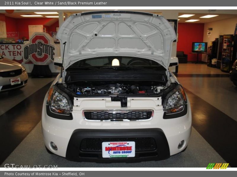 Clear White / Sand/Black Premium Leather 2011 Kia Soul !