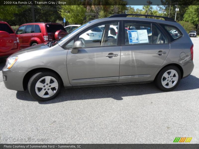 Titanium Gray / Beige 2009 Kia Rondo LX