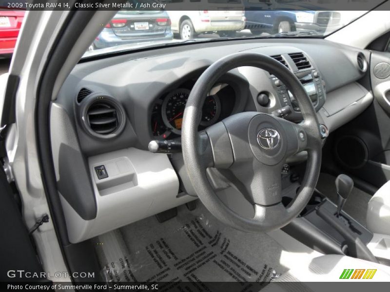 Classic Silver Metallic / Ash Gray 2009 Toyota RAV4 I4