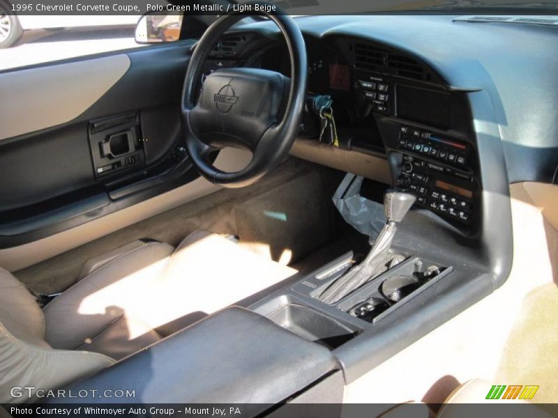 Polo Green Metallic / Light Beige 1996 Chevrolet Corvette Coupe