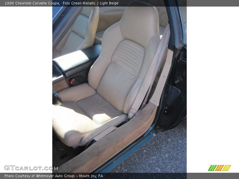 Polo Green Metallic / Light Beige 1996 Chevrolet Corvette Coupe