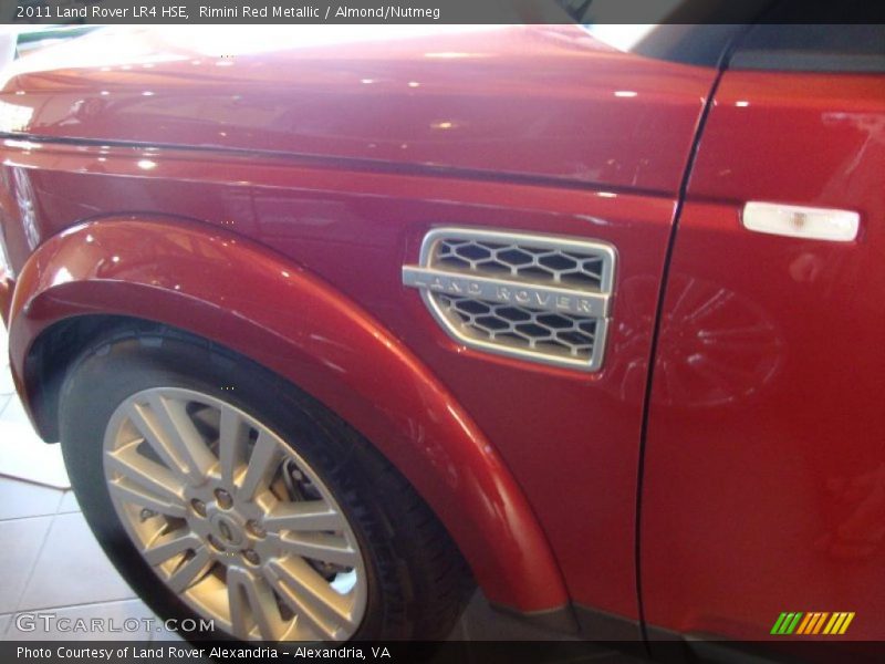 Rimini Red Metallic / Almond/Nutmeg 2011 Land Rover LR4 HSE