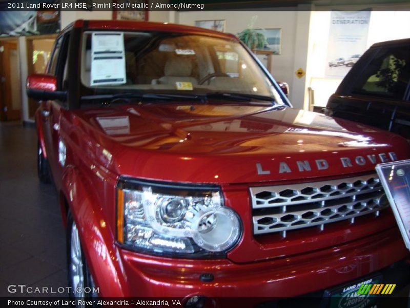 Rimini Red Metallic / Almond/Nutmeg 2011 Land Rover LR4 HSE