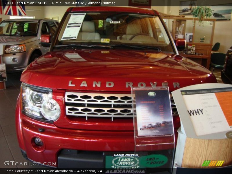 Rimini Red Metallic / Almond/Nutmeg 2011 Land Rover LR4 HSE